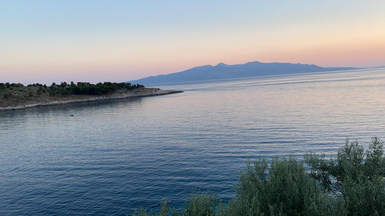 Fabeno Villa Sarandë Esterno foto