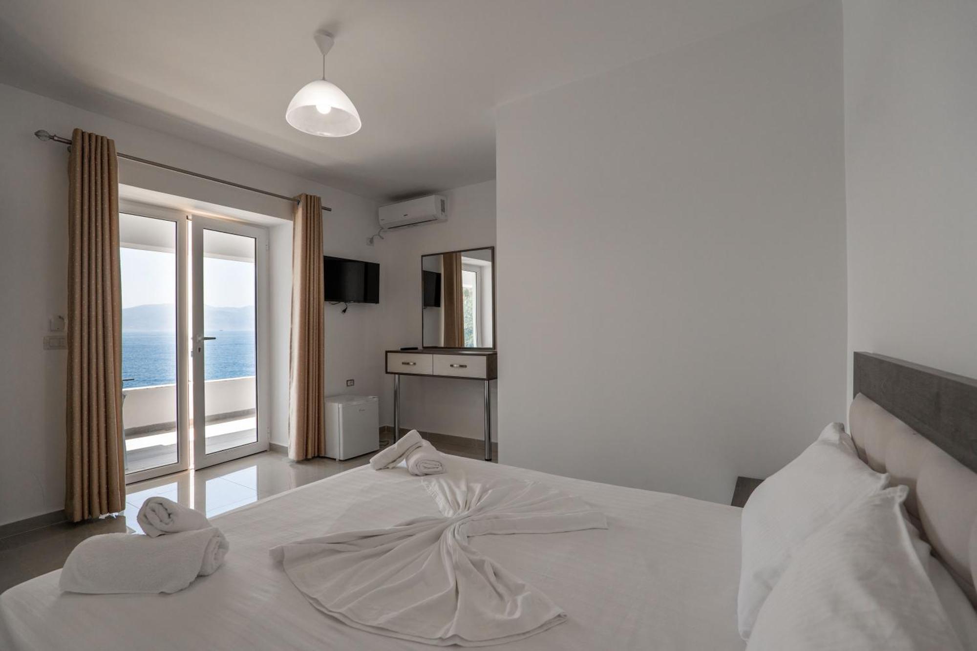 Fabeno Villa Sarandë Esterno foto