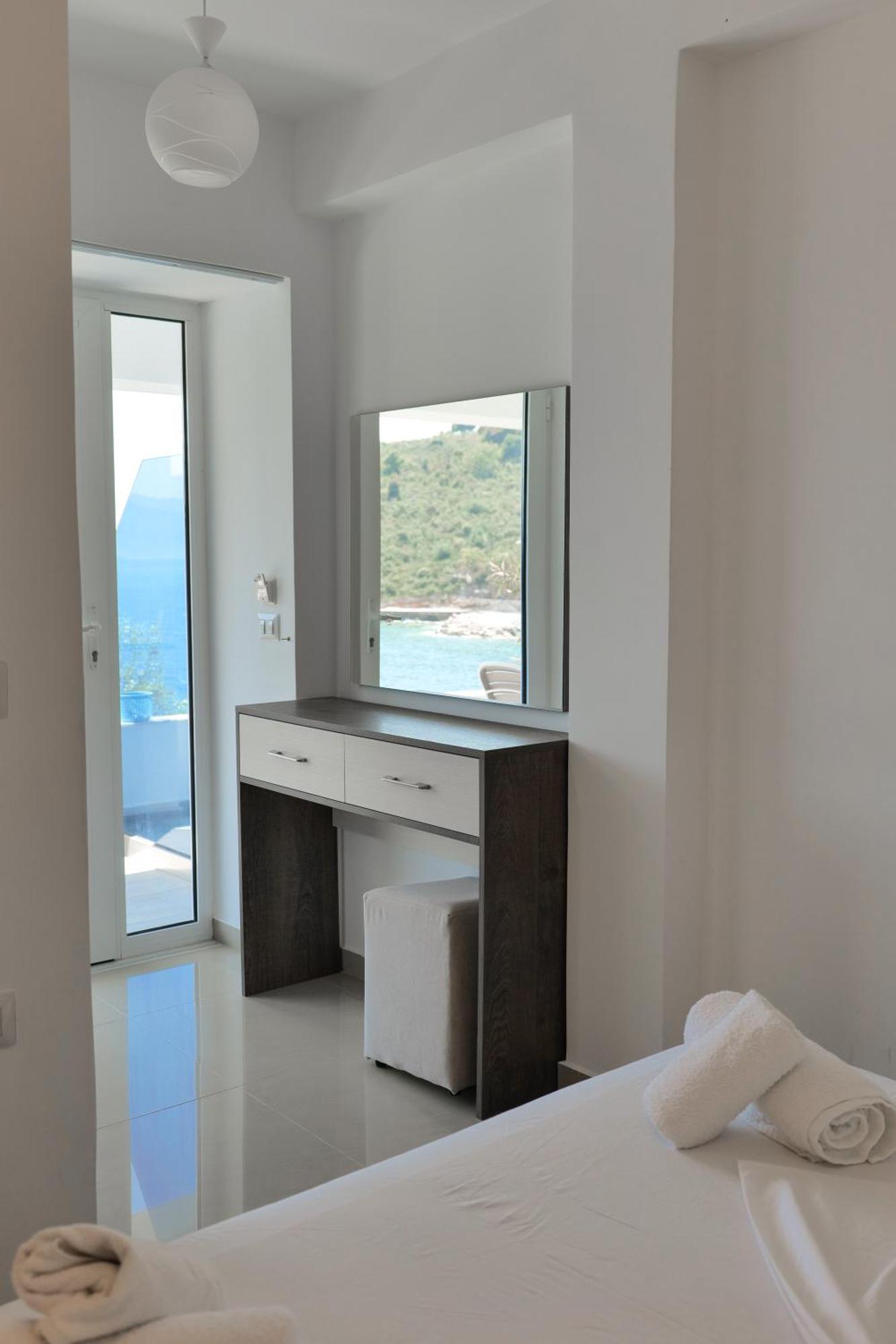 Fabeno Villa Sarandë Esterno foto