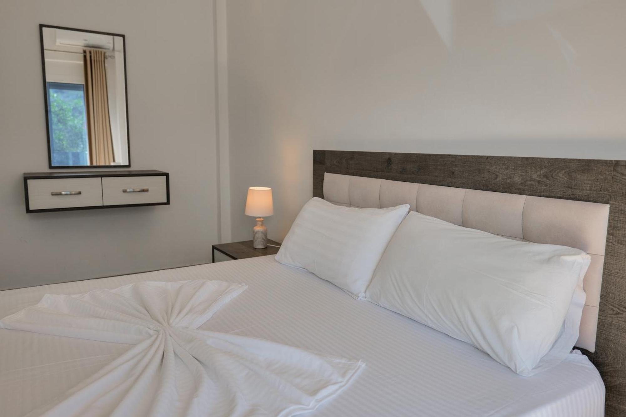Fabeno Villa Sarandë Esterno foto