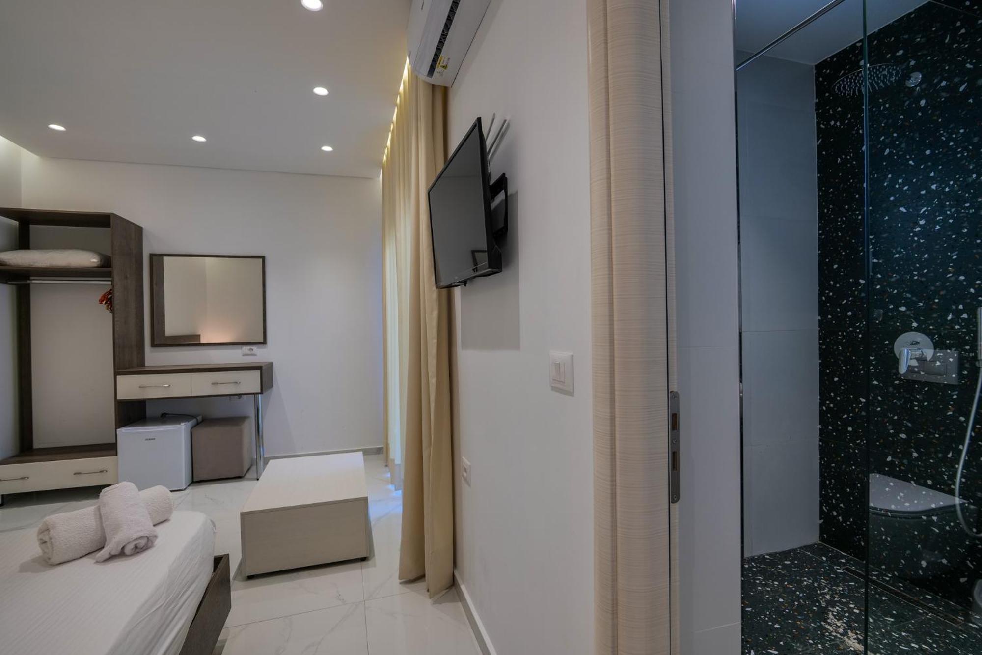 Fabeno Villa Sarandë Esterno foto