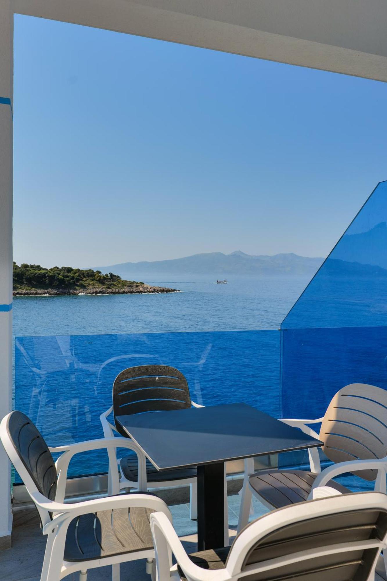 Fabeno Villa Sarandë Esterno foto